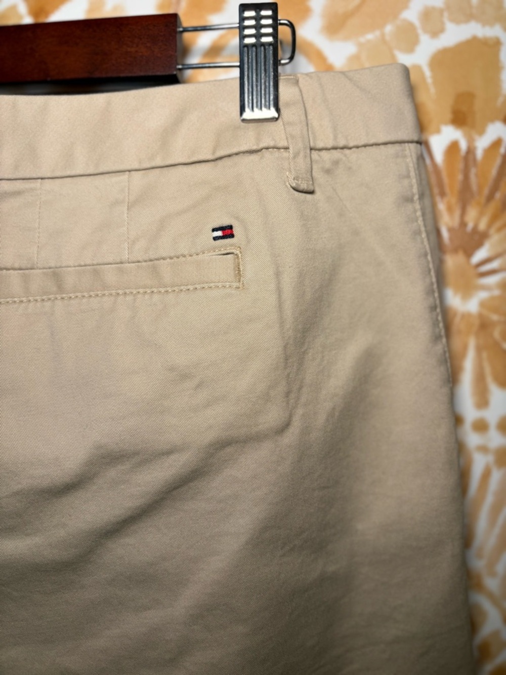 Tommy Hilfiger Khaki Chino Shorts Women’s | Cream Preppy Coastal Summer |Classic - Picture 6 of 6